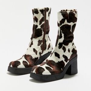 Steve Madden cow boot
